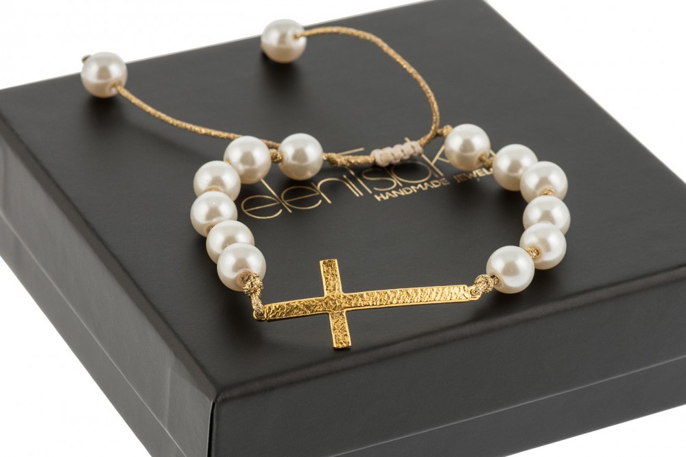 Cross on pearls